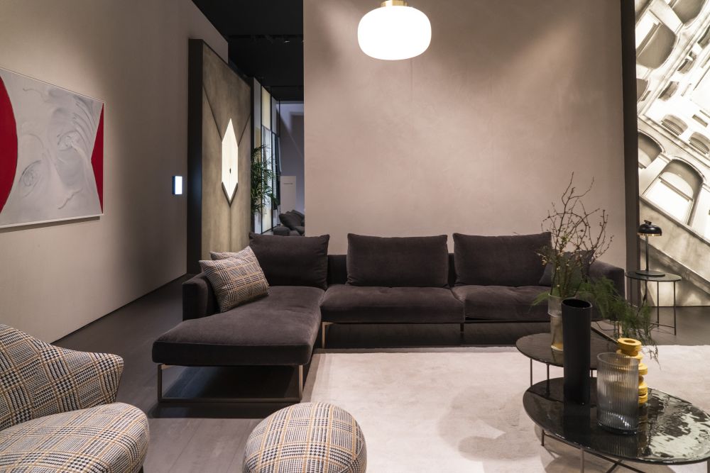 Bring the modern minimalist sofa