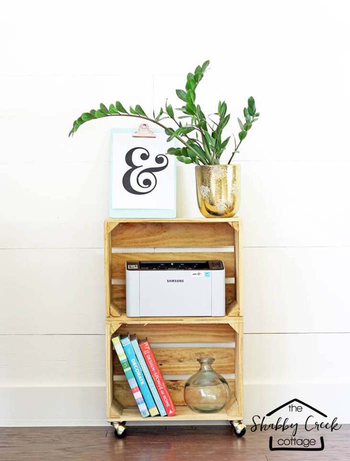 Creative wooden crate stand for hobby storage #diywoodcrateprojects #diywoodcrateideas #decorhomeideas