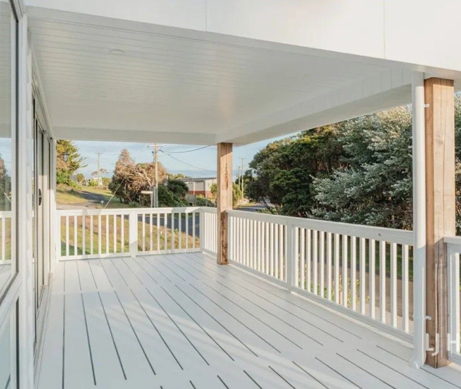 Enhance Your Deck with Stylish Balustrade Options