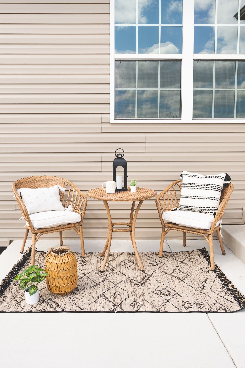 Creative Ways to Maximize Your Outdoor Space with Small Patio Ideas