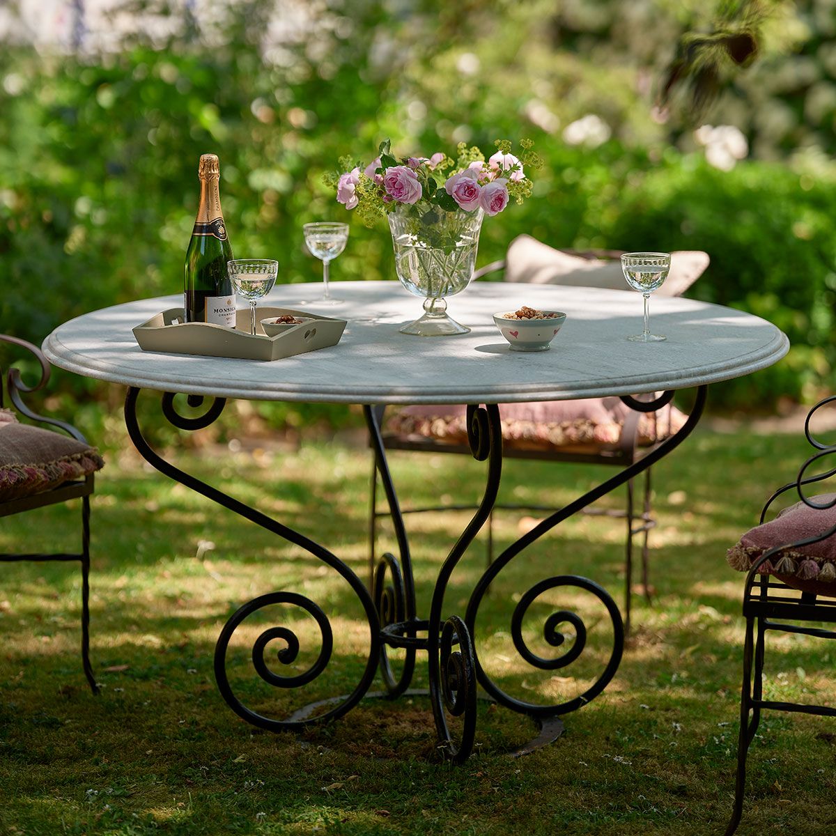 Elegant and Timeless Wrought Iron Garden Furniture