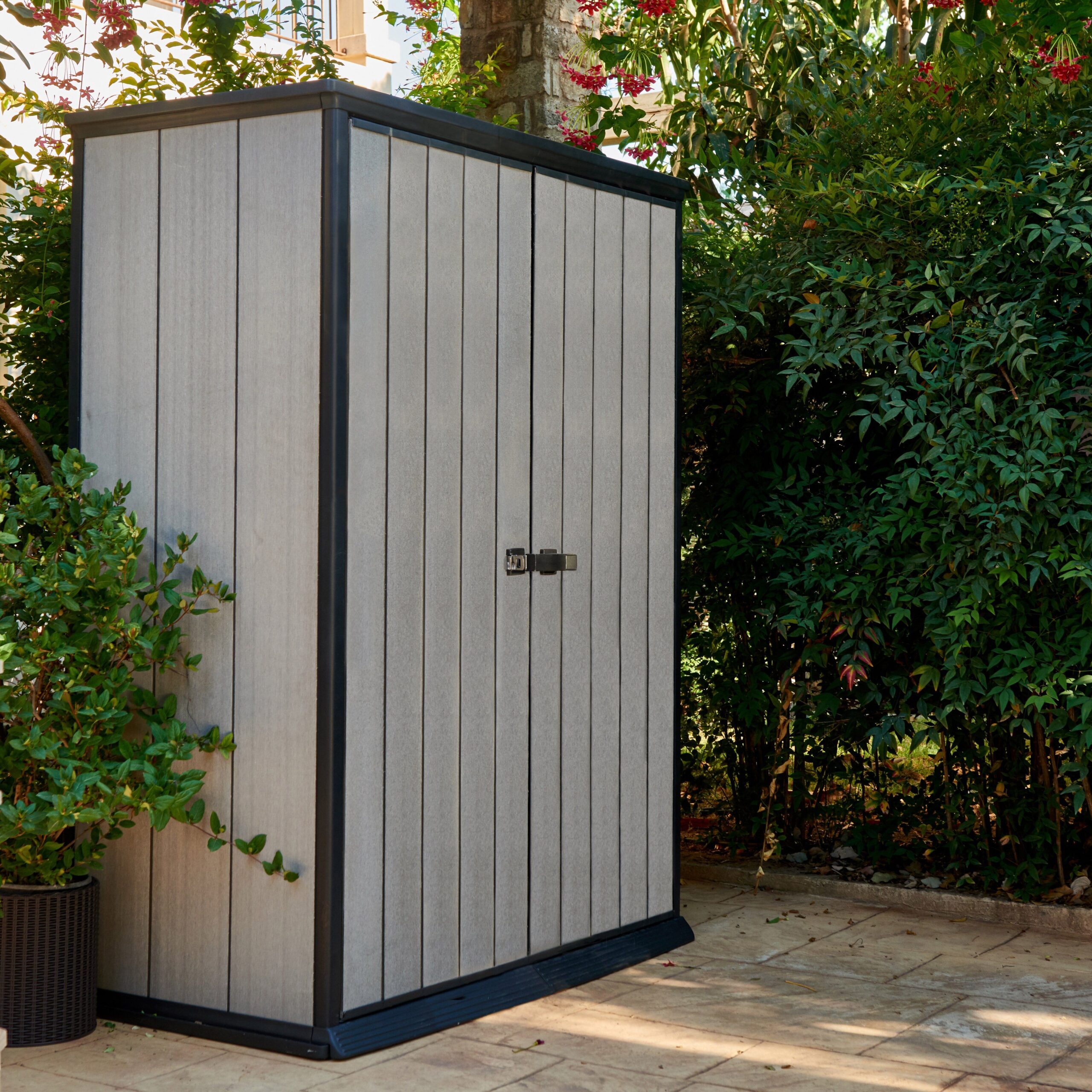 The Benefits of Resin Storage Sheds for Your Outdoor Storage Needs