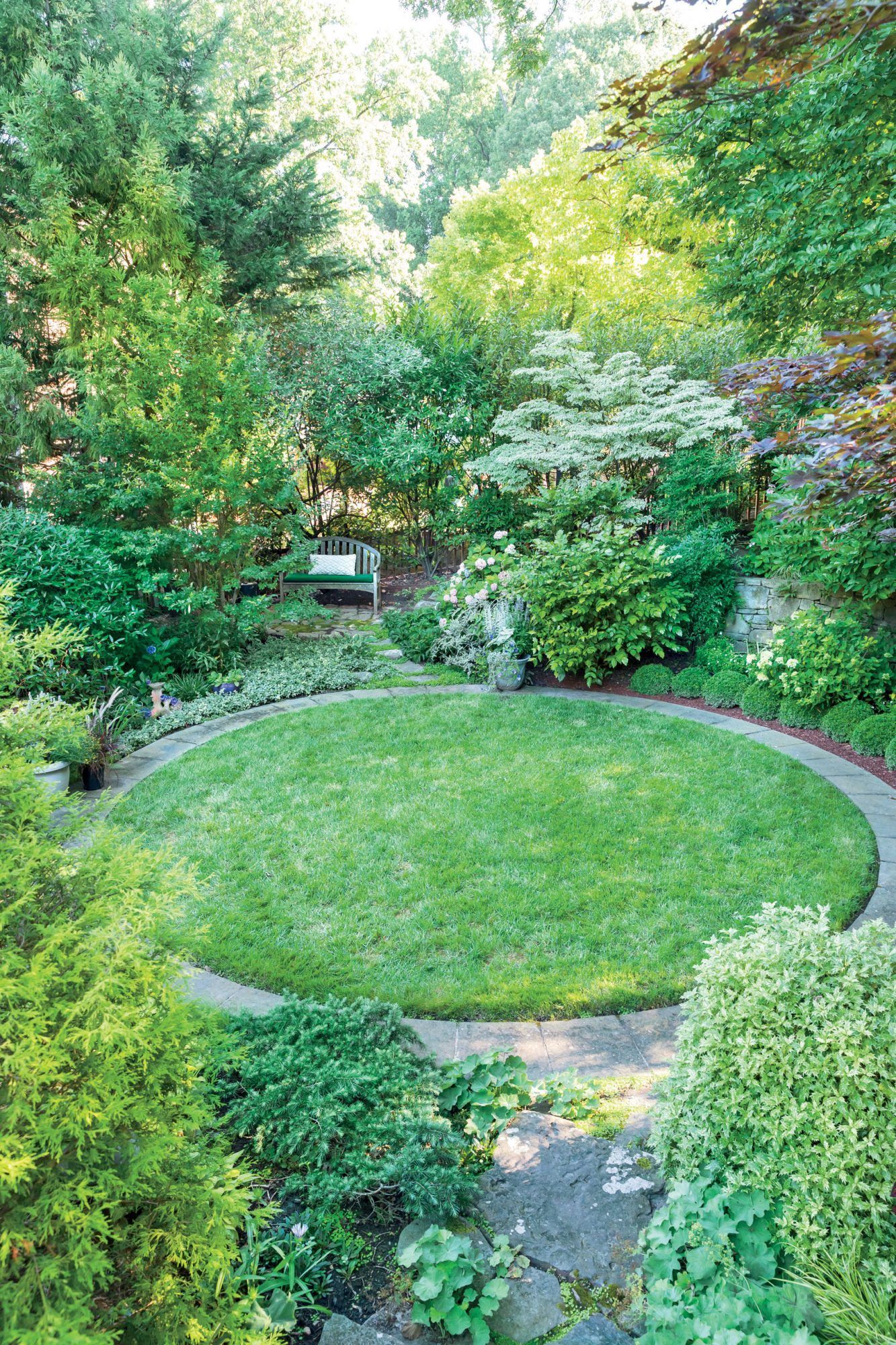 A Tranquil Retreat: Creating a Tiny Sanctuary in Your Garden