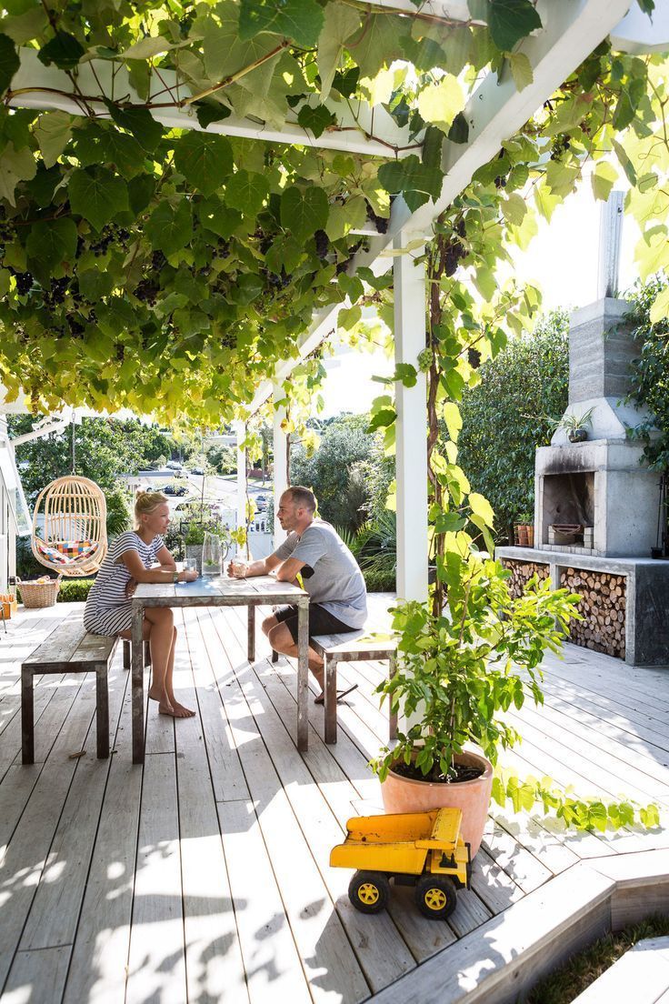 Beautiful Garden Designs with Pergolas: Transform Your Outdoor Space