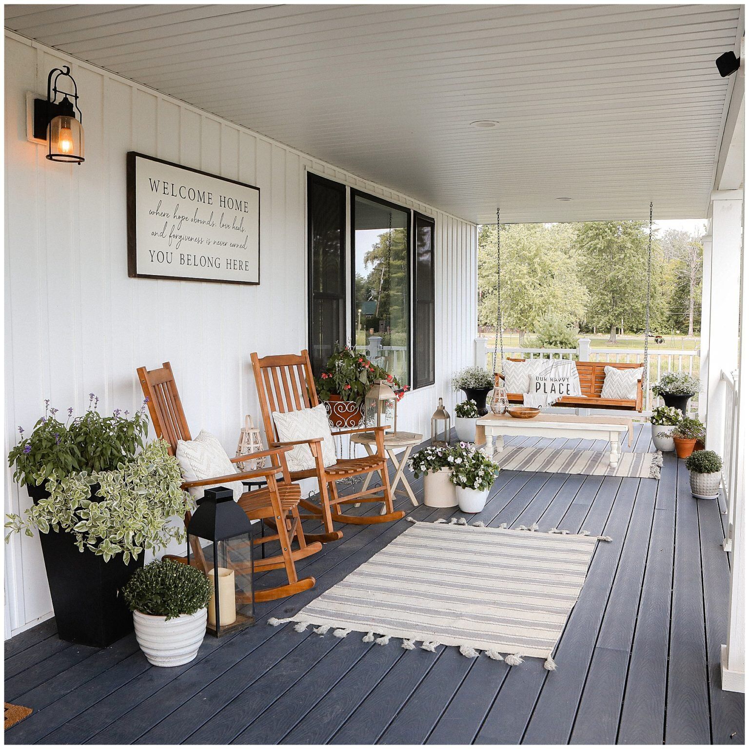 Charming Front Porch Decor Ideas to Make Your Home Stand Out