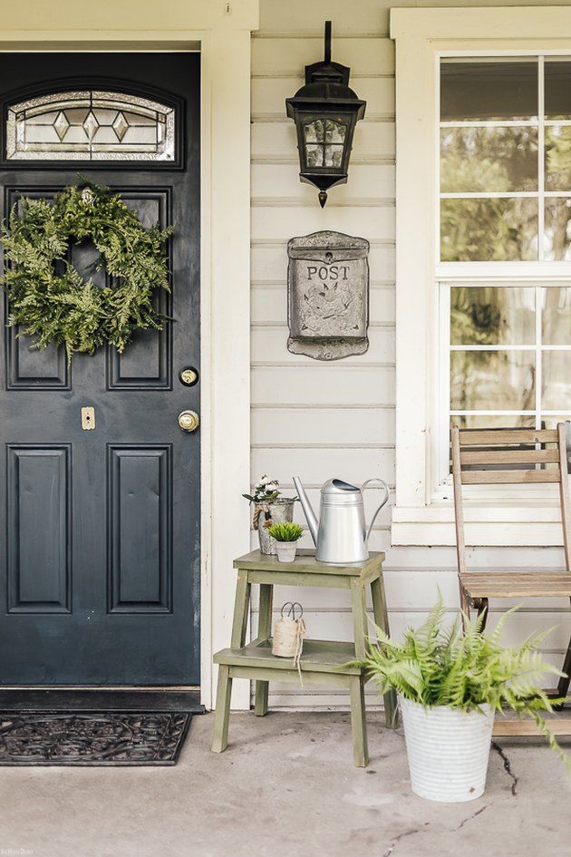 Charming Front Porch Decorating Ideas