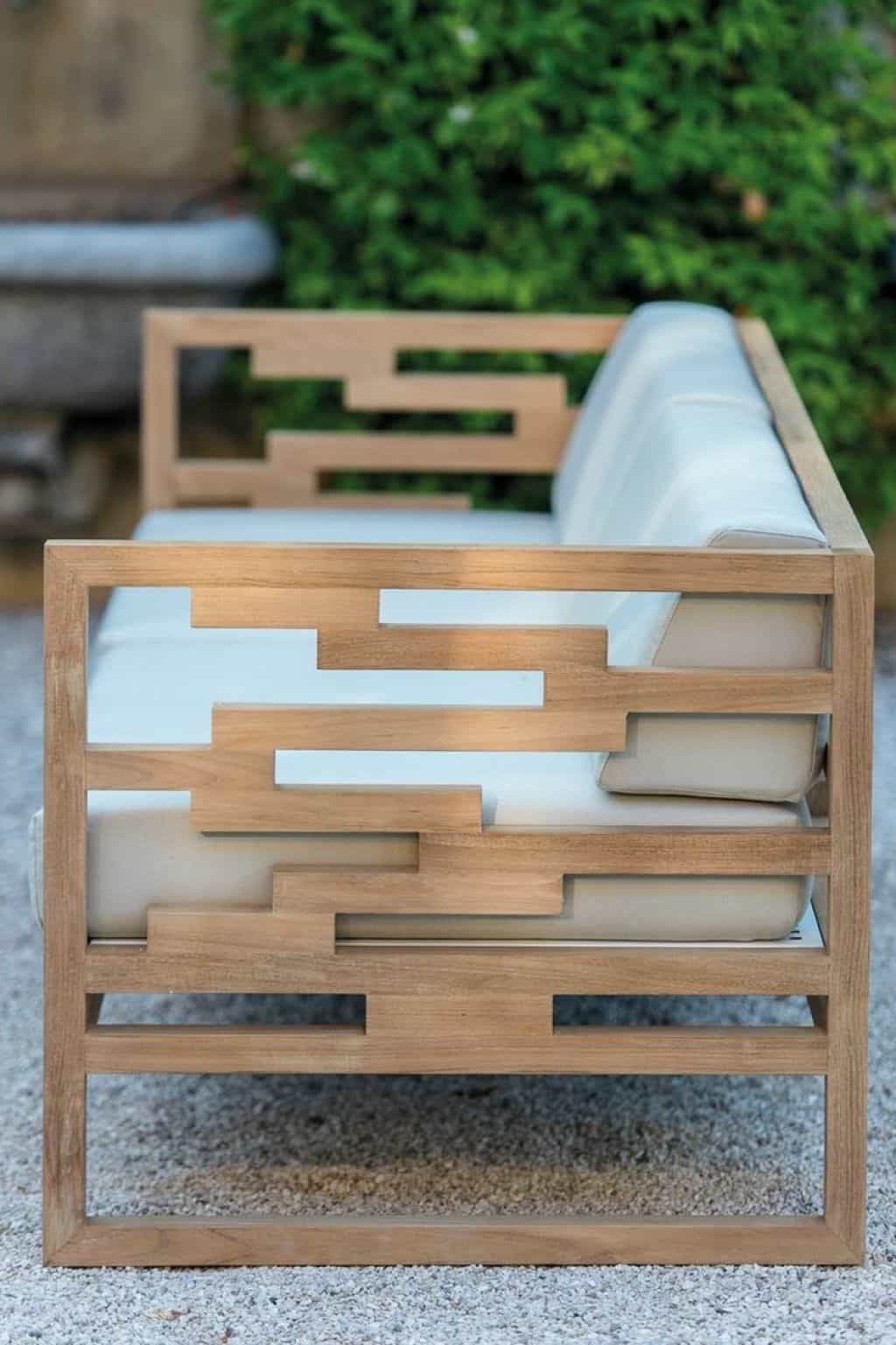 Charming Outdoor Furniture for a Cozy and Natural Look