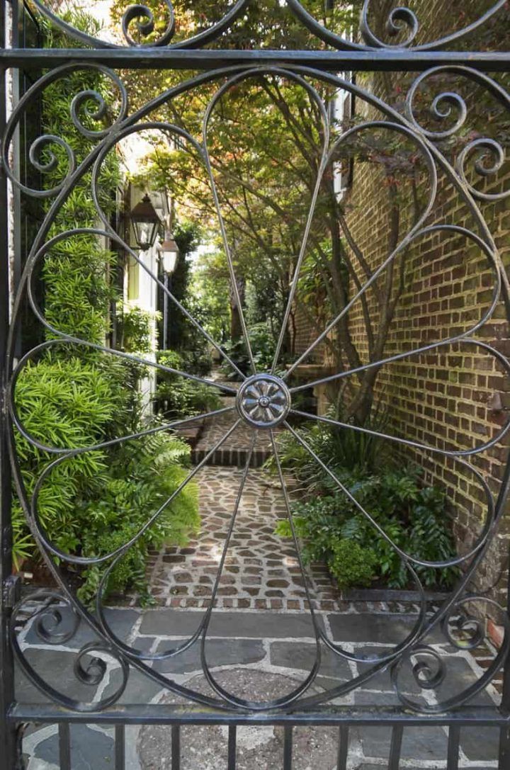 Compact Garden Gate Design Inspirations