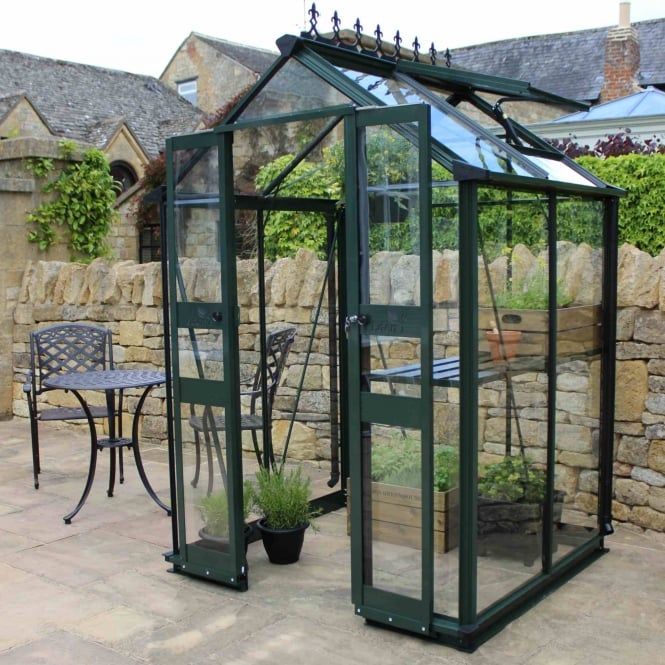 small garden greenhouse
