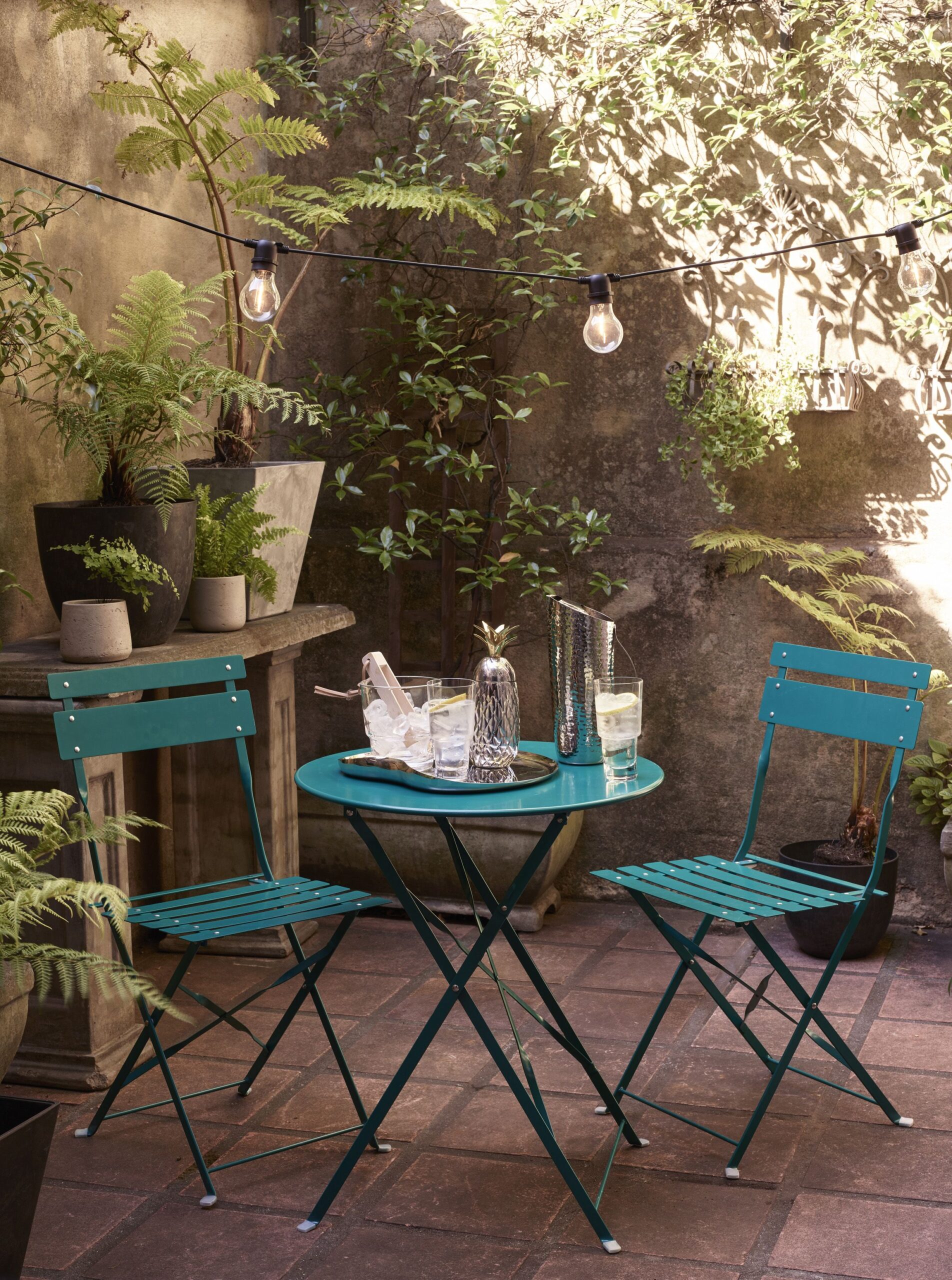 Compact Outdoor Dining: The Charm of Small Garden Tables