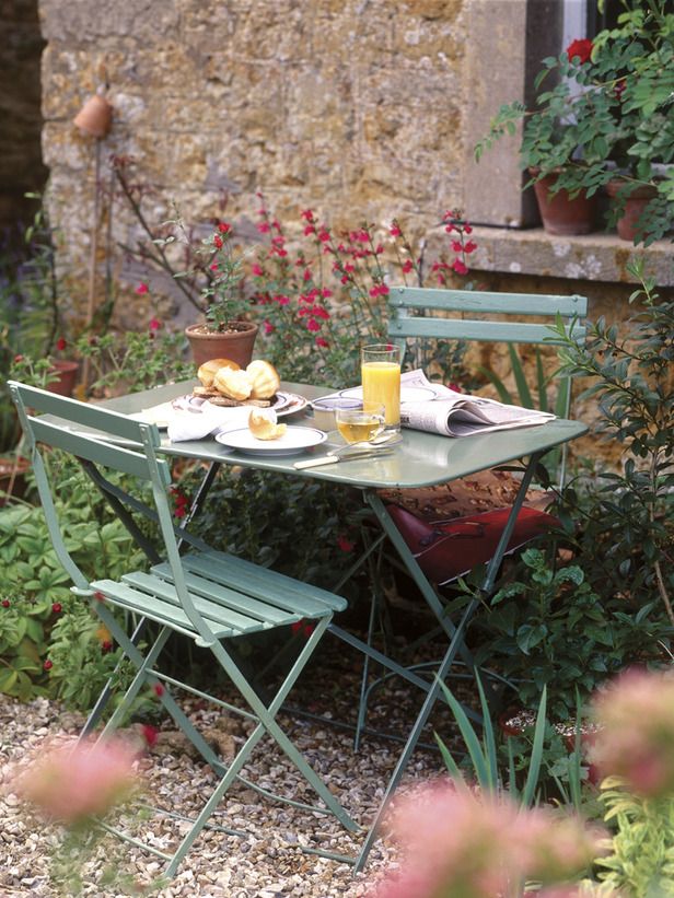 Compact Outdoor Table – Perfect for Cozy Garden Spaces