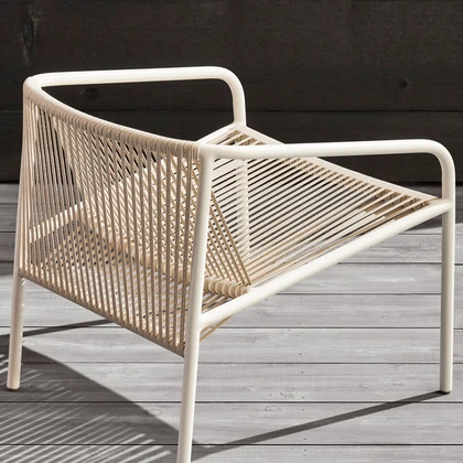Contemporary Outdoor Furniture: Stylish and Functional Designs for Your Outdoor Space