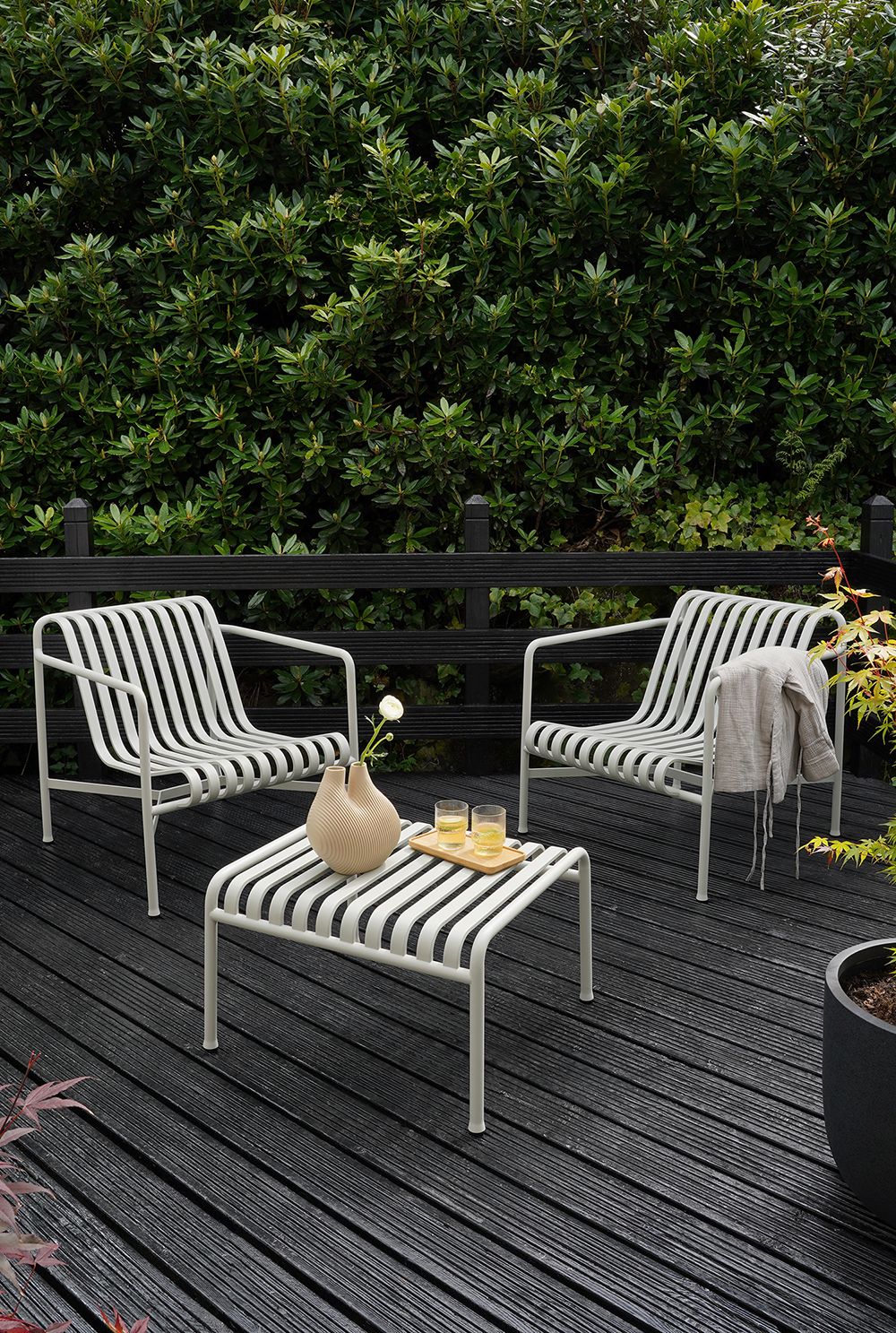 Contemporary and Stylish Garden Furniture for Your Outdoor Space