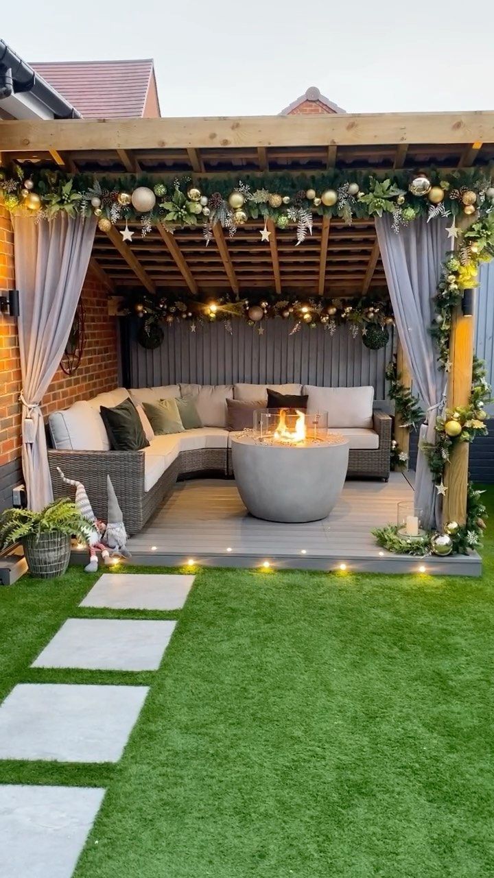 Creating An Inviting Outdoor Oasis: Backyard Design Ideas to Transform Your Space