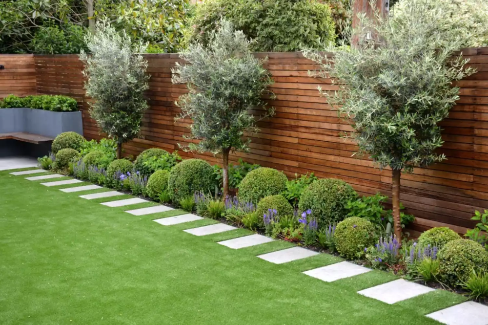 Creating a Beautiful Landscape Along Your Fence
