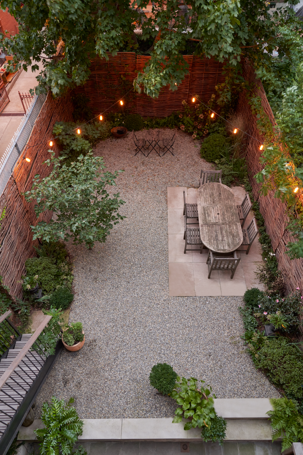 Creating a Beautiful Outdoor Oasis with a Garden Patio