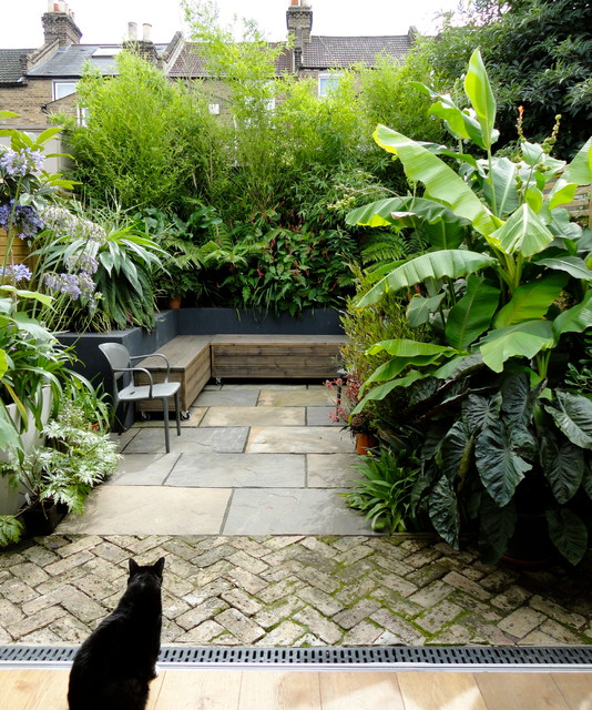 Creating a Cozy Outdoor Oasis: Small Garden Design Ideas