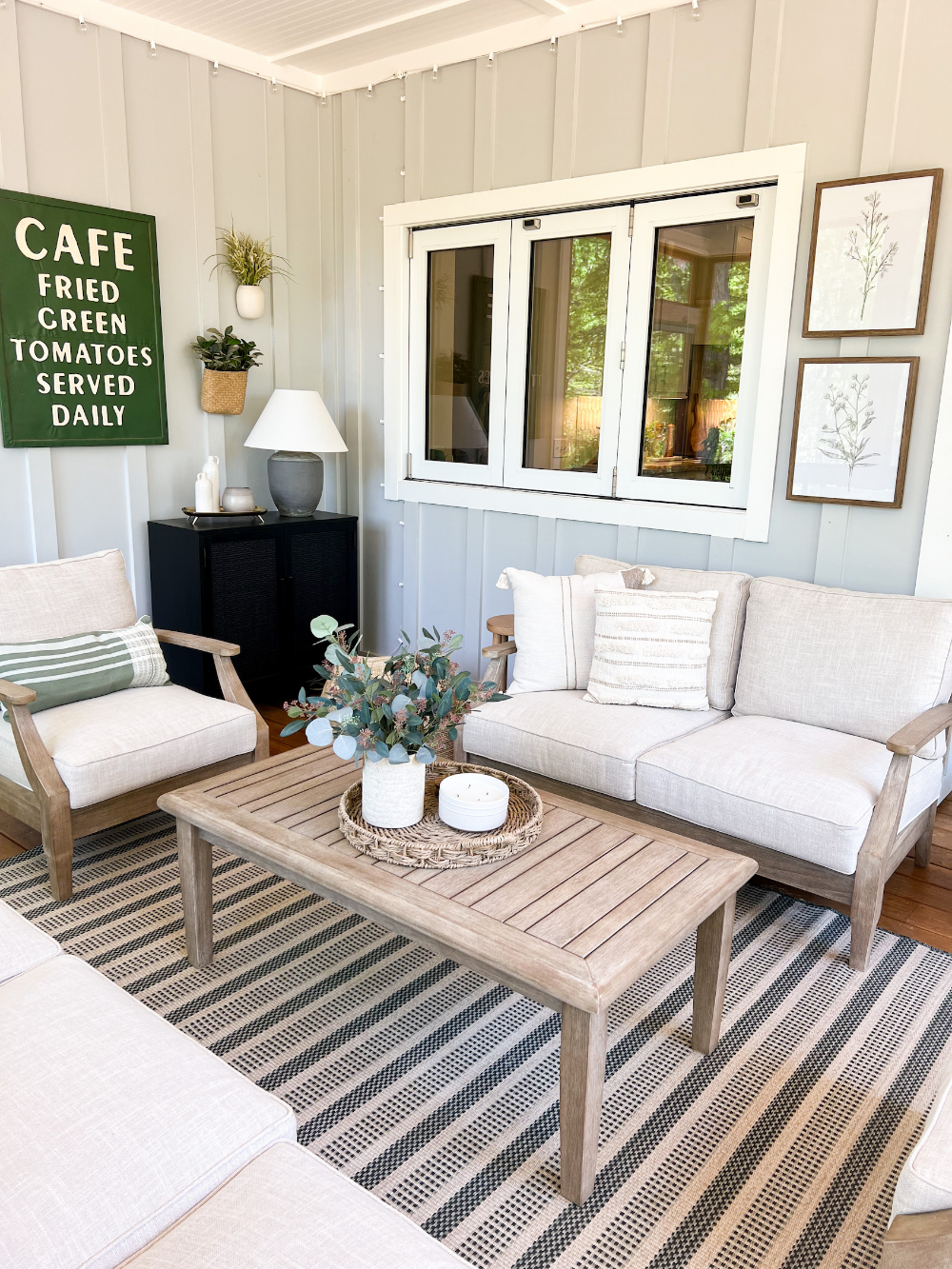 Creating a Cozy and Inviting Screened-In Back Porch: Inspirational Ideas and Designs
