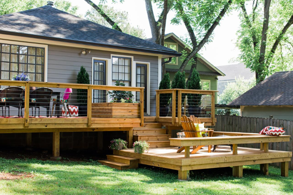 Creating a Multi-Tiered Deck: A Unique and Beautiful Outdoor Space