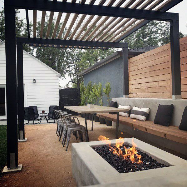 Creating a Stunning Outdoor Patio: A Guide to Designing the Perfect Outdoor Retreat