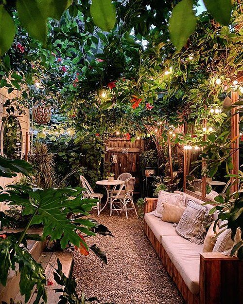 Creating a Stunning Patio Garden: A Guide to Designing the Perfect Outdoor Oasis