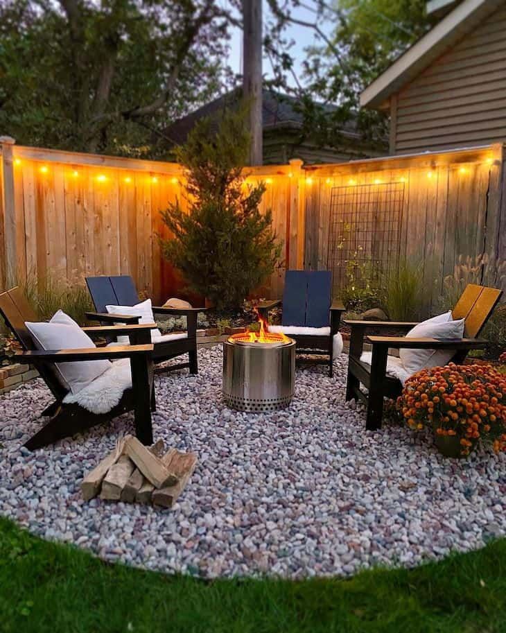 Creative Backyard Fire Pit Designs for a Cozy Outdoor Gatherings