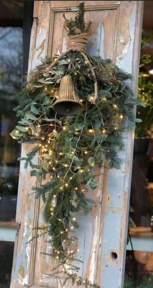 Creative Christmas Porch Decorations to Spruce Up Your Home