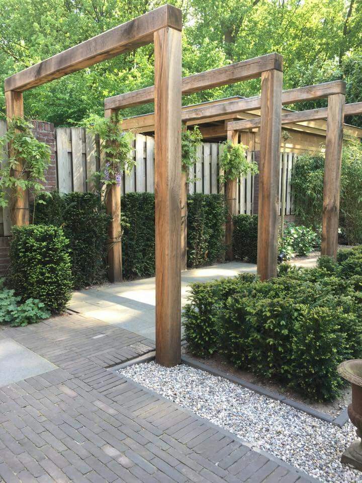 Creative Garden Inspirations: Embrace the Beauty of Pergolas in Your Outdoor Space