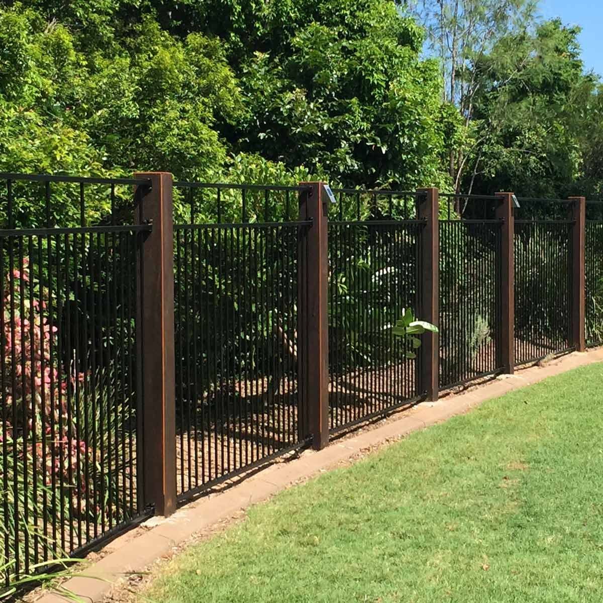 Creative Metal Fence Designs to Enhance Your Outdoor Space