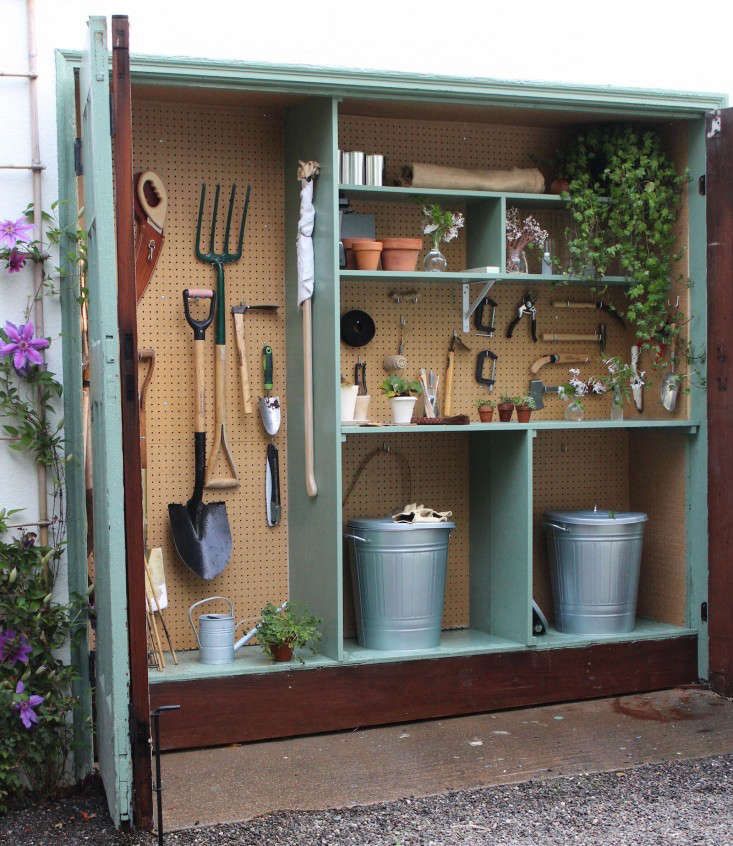 Creative Solutions for Organizing Your Outdoor Spaces: Garden Storage Ideas