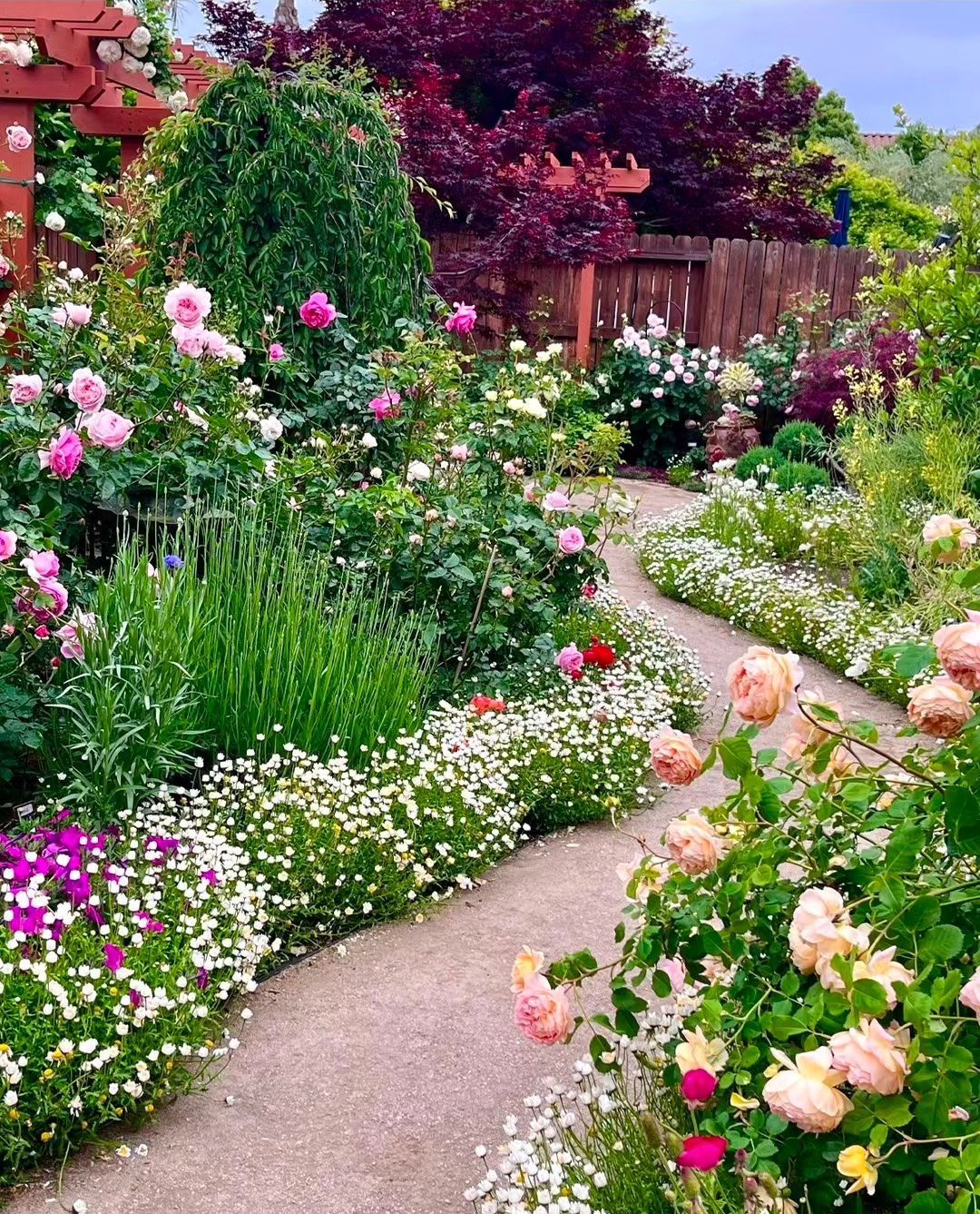 Creative Ways to Enhance Your English Garden