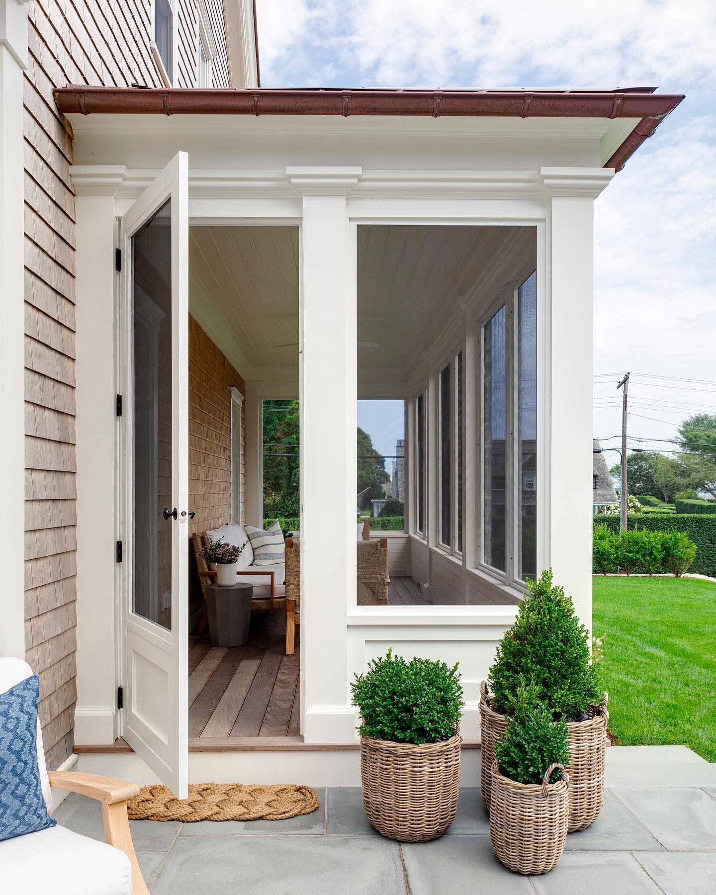 Creative Ways to Transform Your Porch into a Cozy Retreat