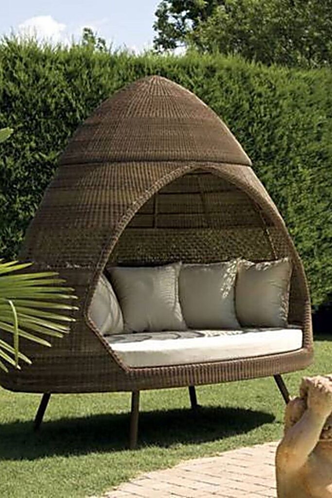 rattan patio furniture