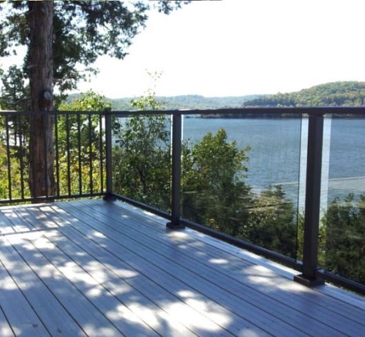 glass deck railing