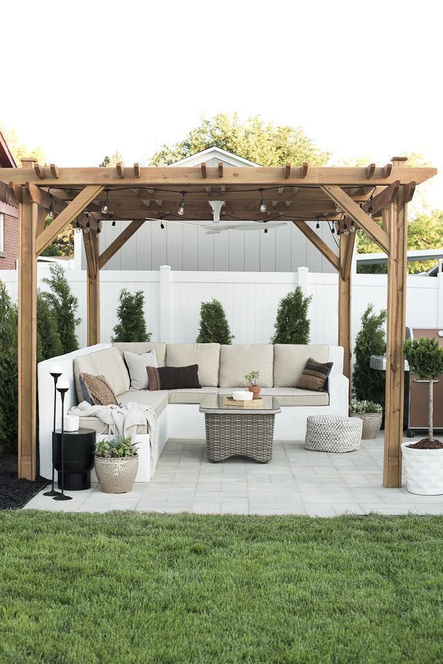 Elevate Your Outdoor Space with Stylish Pergola Garden Ideas
