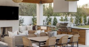 outdoor living furniture