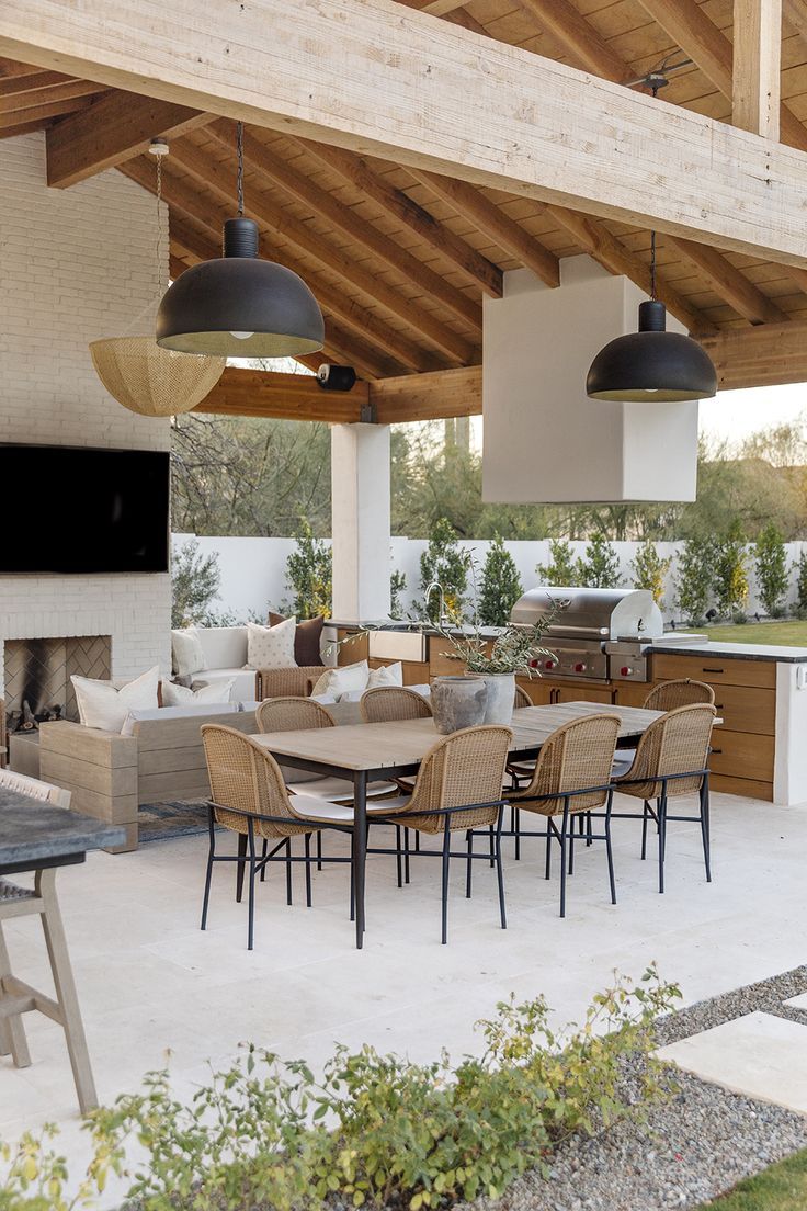 Embrace the Great Outdoors with Stylish Furniture for Al Fresco Living