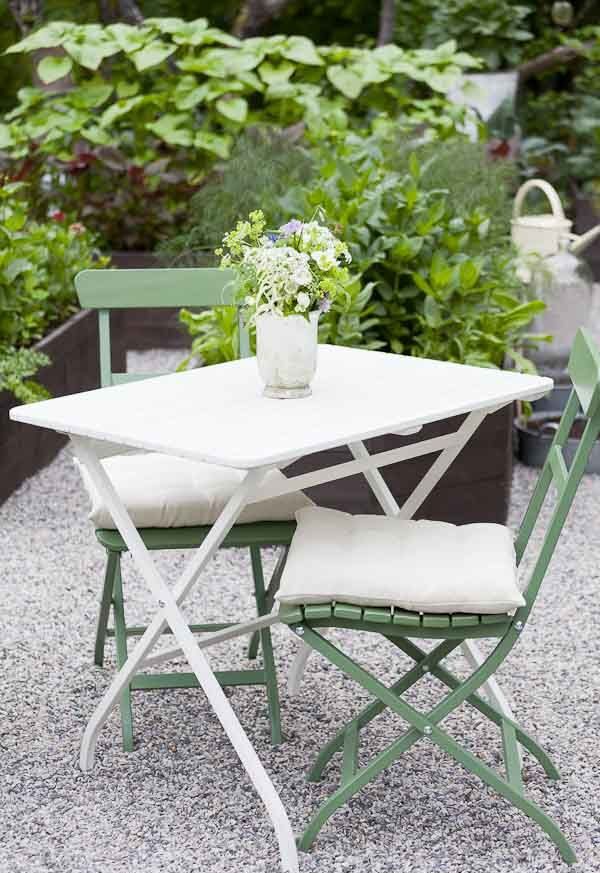 Enhance Your Outdoor Space with a Stylish Garden Bistro Set
