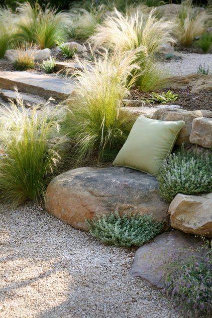 Enhancing Your Outdoor Space with Impressive Rock Features