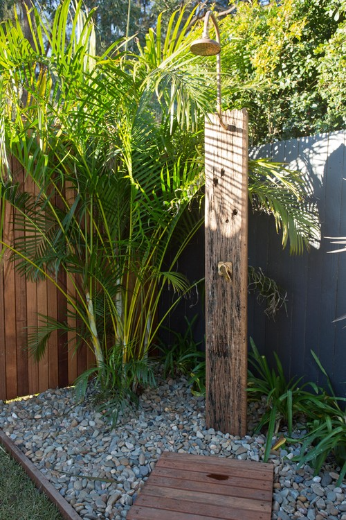 Exploring Creative and Refreshing Outdoor Shower Ideas