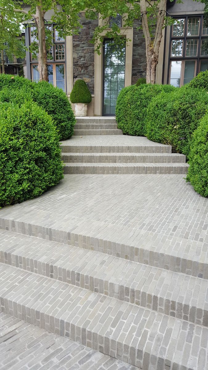 Exploring the Beauty and Versatility of Paver Stones