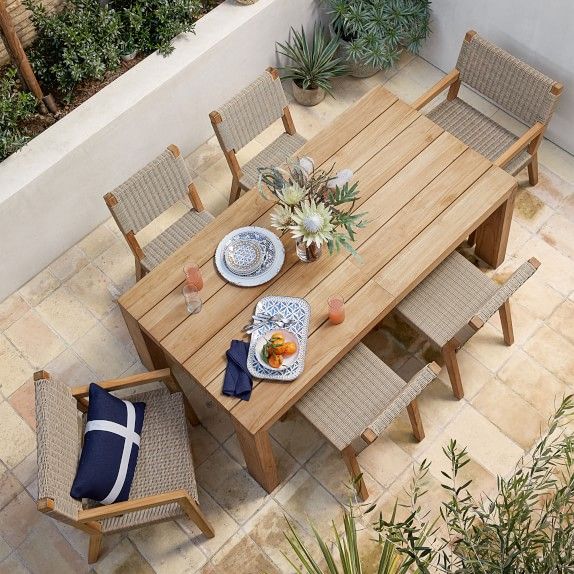 Exploring the Best Outdoor Dining Furniture Options for Your Al Fresco Experience