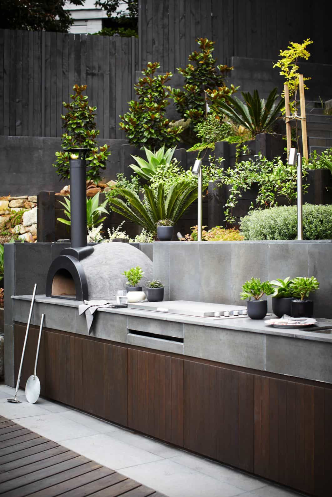 Exploring the Latest Trends in Outdoor Kitchen Design