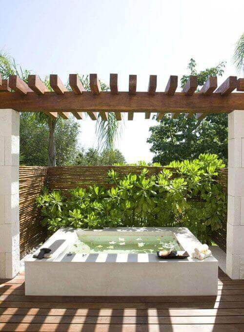 Ideas for Creating a Cozy Outdoor Jacuzzi Retreat in a Small Backyard