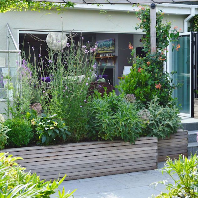Innovative Garden Planter Designs: Enhancing Your Outdoor Space
