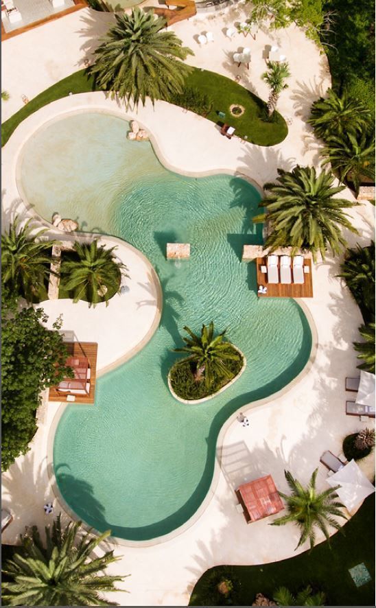 Luxurious and Creative Swimming Pool Designs to Turn Your Backyard into a Tranquil Oasis