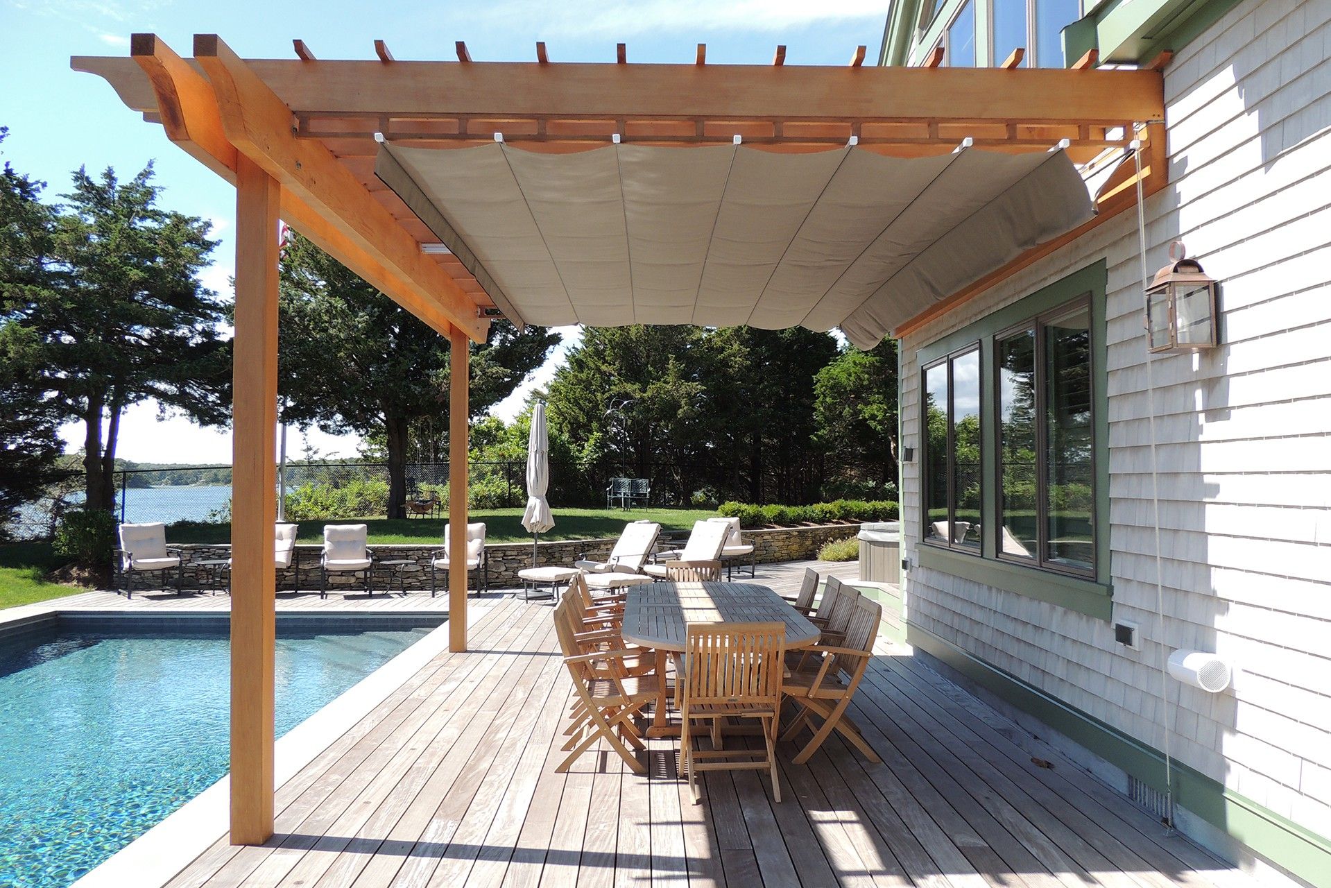 Maximize Outdoor Comfort: The Versatility of Retractable Canopies