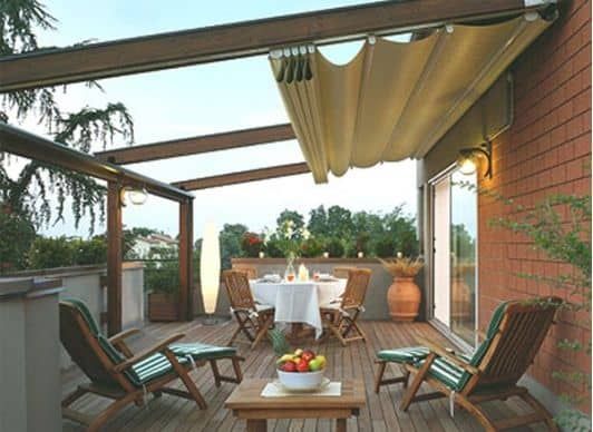 Maximizing Outdoor Living with a Sophisticated Deck Roof Design