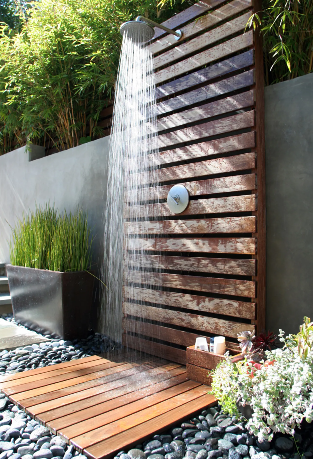 Refreshing Ways to Create an Outdoor Shower Oasis