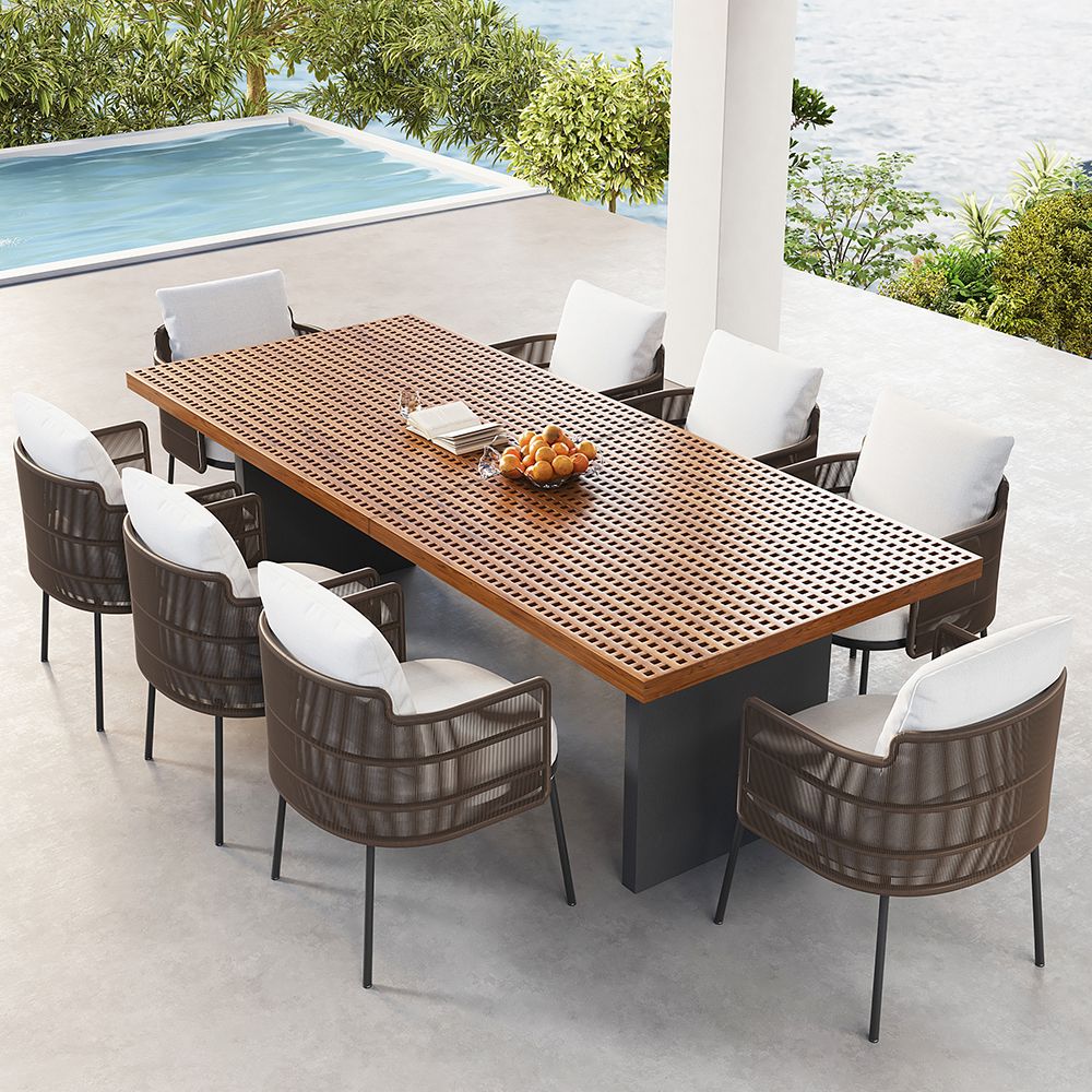 Revamping Your Outdoor Dining Setup: The Must-Have Essential